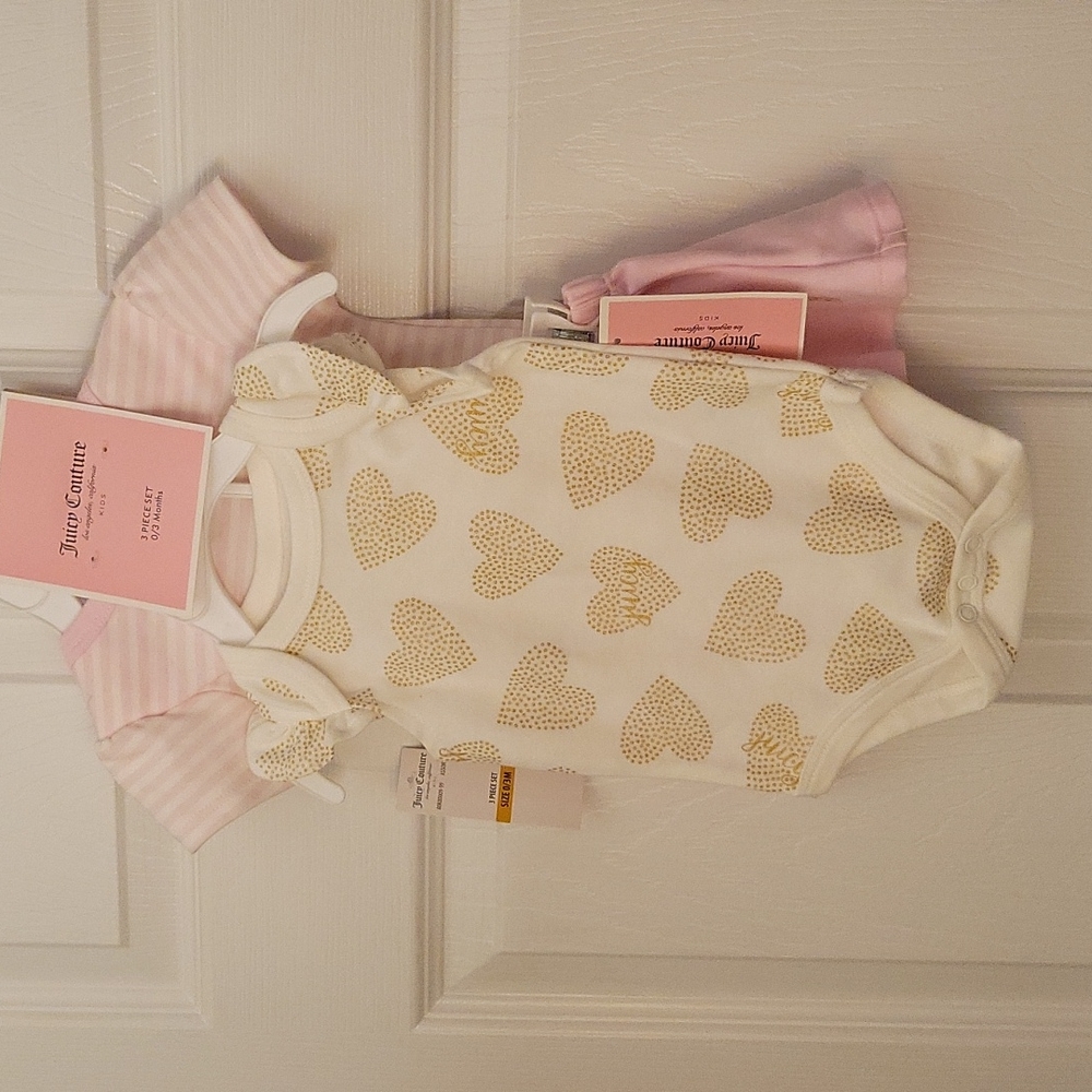 NWT Juicy Couture 3 pc 0-3 month Girl's Set